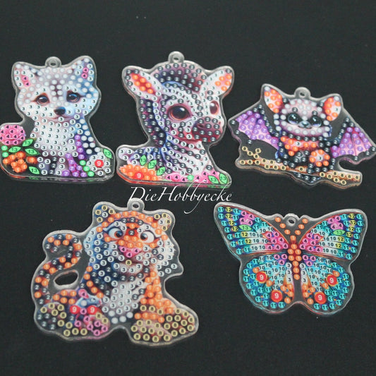 Diamond Painting Anhänger Pummelhummel