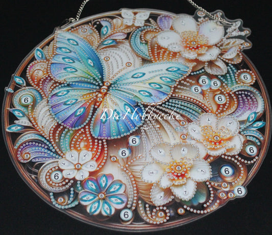 Diamond Painting Aufhänger mit Schmetterlingen und Blumen