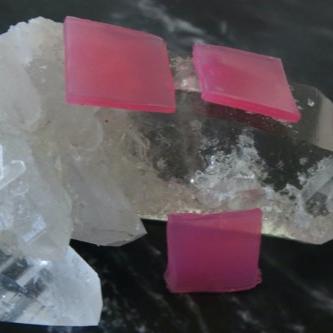 Diamond Painting rotes Wachs