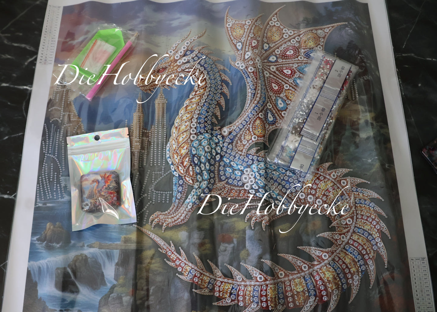 Diamond Painting Teilbild der Wächter-Drache