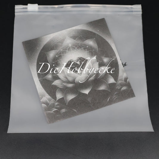 Diamond Painting Cover Paper Motiv Lilie mit schwebender Diamant